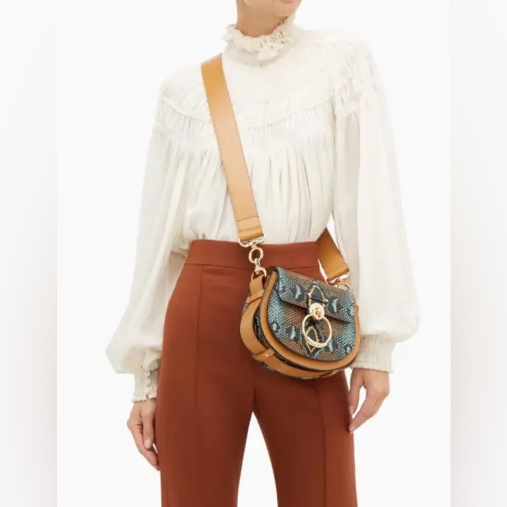 NEW Chloé Tess Small Snake-Embossed Leather Shoulder Bag - Picture 10 of 10